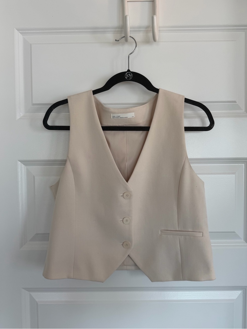 Oak + Fort Cream Button-Front Vest